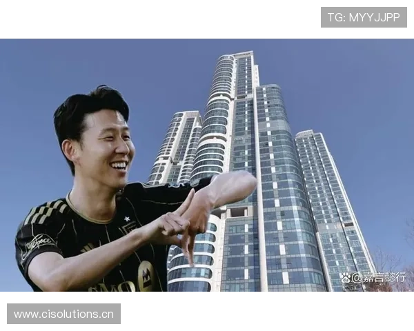 孙兴慜穿着拖鞋就能进顶级豪宅，这日常我真服了！