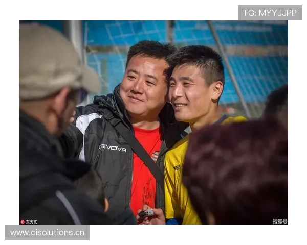 武磊穿得随便像邻家小哥，刷卡账单却能把隔壁吓一跳